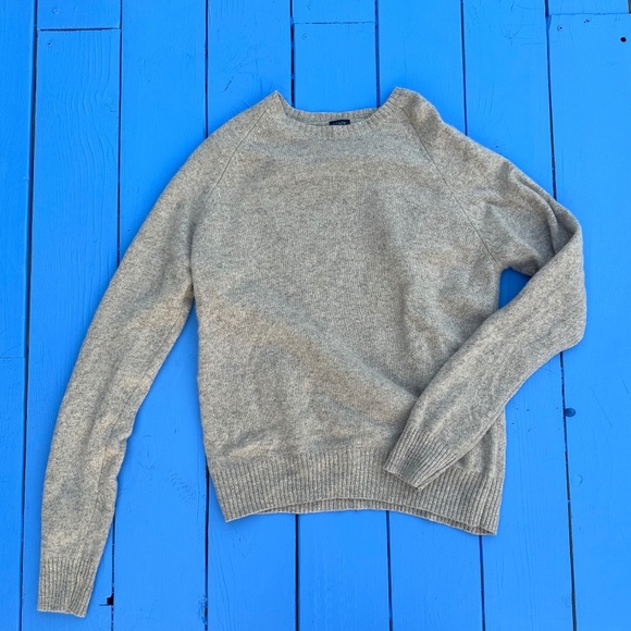 JCREW Lambs Wool Crewneck Sweater - Picture 1 of 6